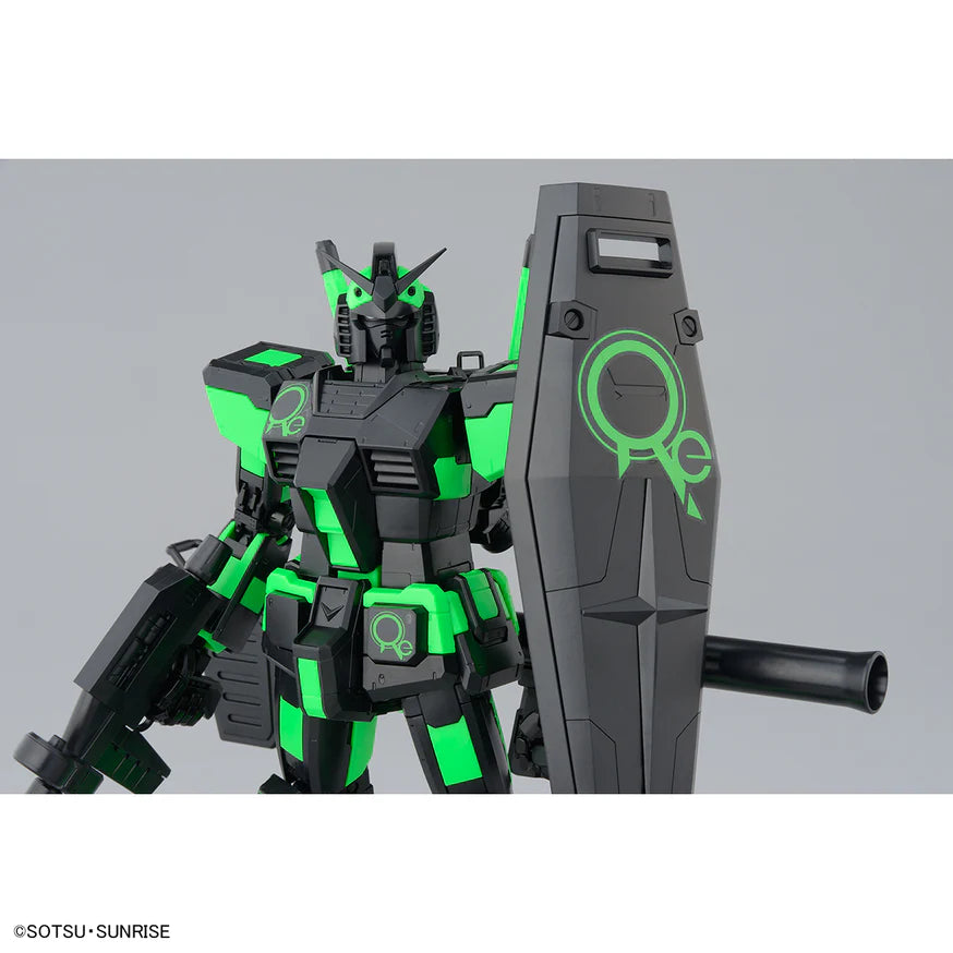 MG 1/100 RX-78-2 Gundam Ver.3.0 [Recirculation Color/Neon Green]