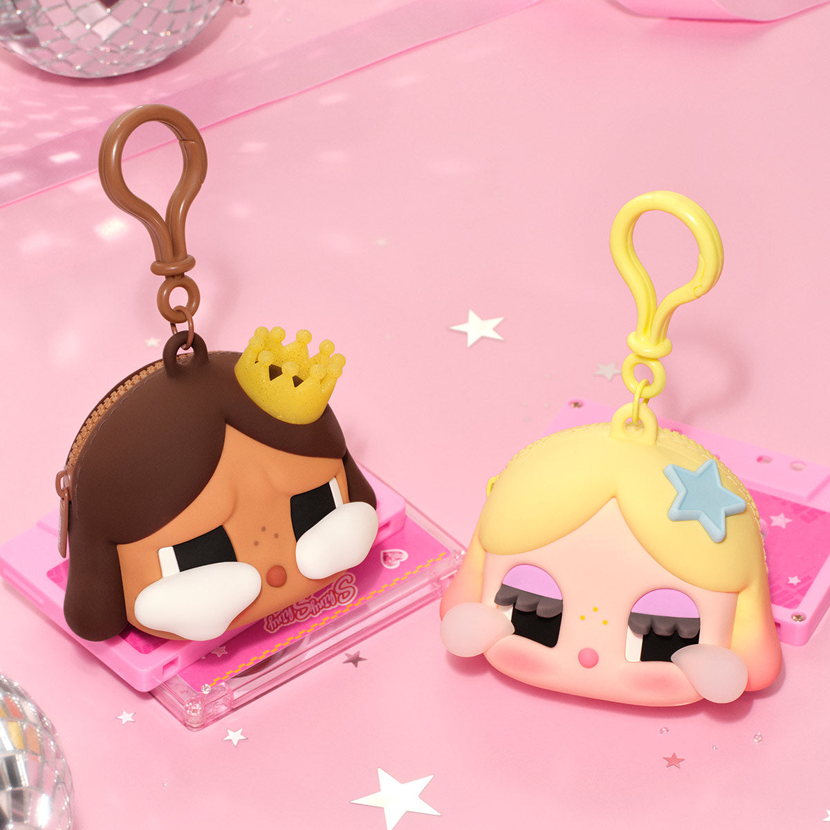 Cry Baby x Pop Mart: EARPHONE CASE - Shiny Shiny (Gold)