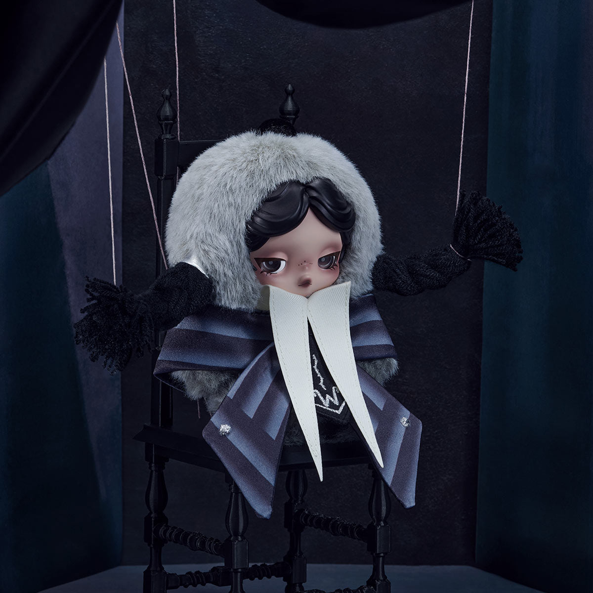 Pop Mart: PLUSH PENDANT - Skull Panda × Wednesday (Nevermore Academy Uniform Ver.)