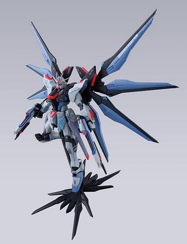 MG Gundam Seed ZGMF-X20A Strike Freedom Gundam Mechanic Designer Okawara Kunio Exhibition