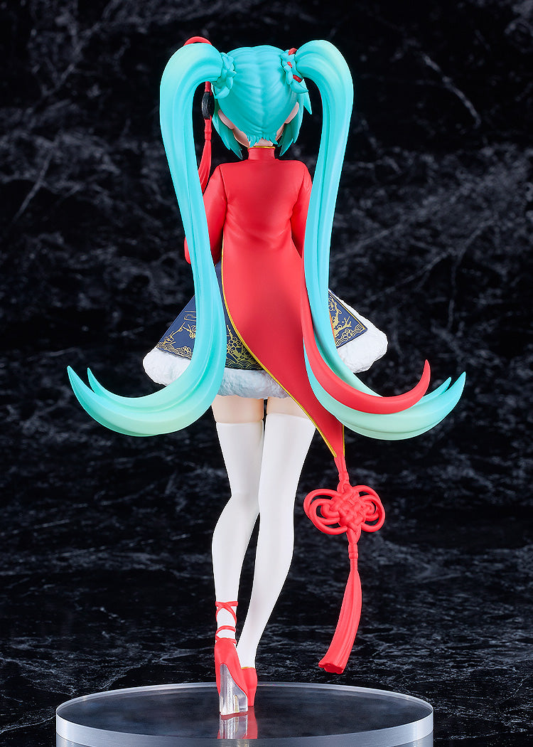PRE ORDER Hatsune Miku: POP UP PARADE - Hatsune Miku (Sourxuan Chinese New Year Version)