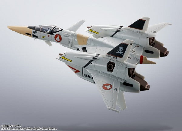 Macross: HI-METAL R - VF-4 LIGHTNING III (FLASH BACK 2012)