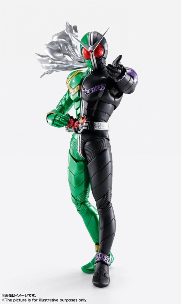 PRE ORDER Kamen Rider: S.H.FIGUARTS - Shinkocchou Seihou DOUBLE CYCLONE JOKER (Futo Pi Ver)