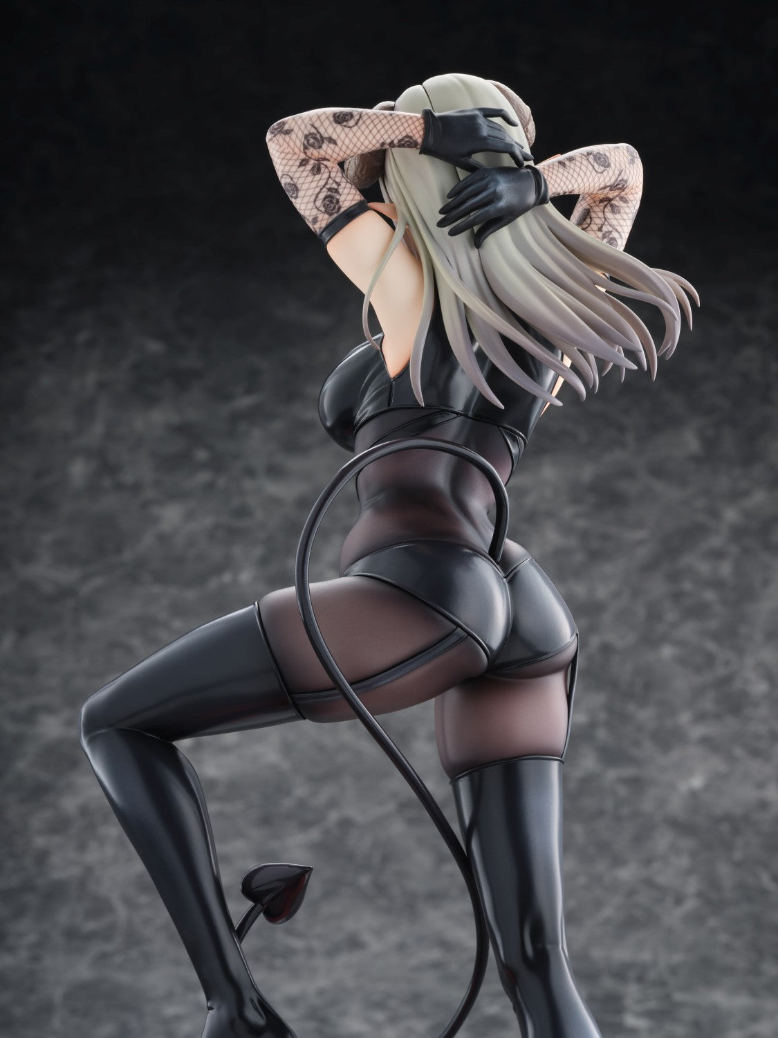 PRE ORDER 2.5 Dimensional Seduction: 1/6 SCALE FIGURE - Lustalotte (Illusory Outfit/Mayura)