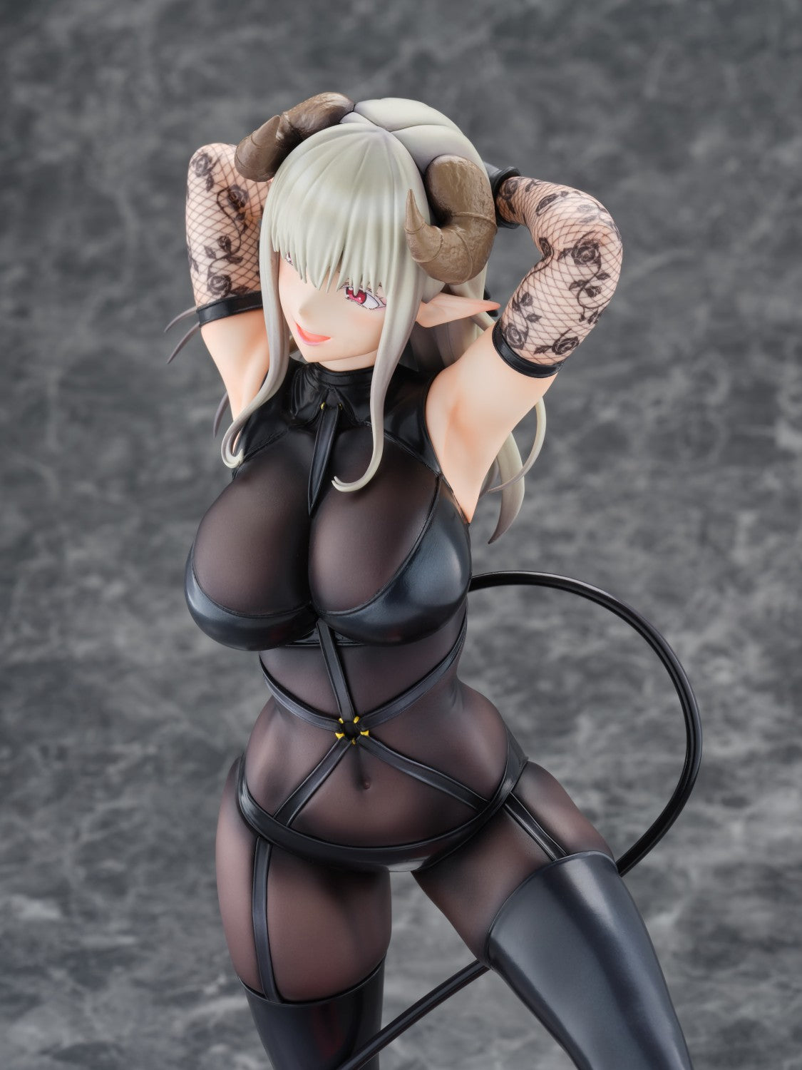 PRE ORDER 2.5 Dimensional Seduction: 1/6 SCALE FIGURE - Lustalotte (Illusory Outfit/Mayura)