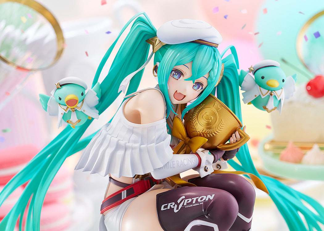 PRE ORDER Hatsune Miku GT Project: 1/6 SCALE FIGURE - Racing Miku 2023 (15th Anniversary Version)