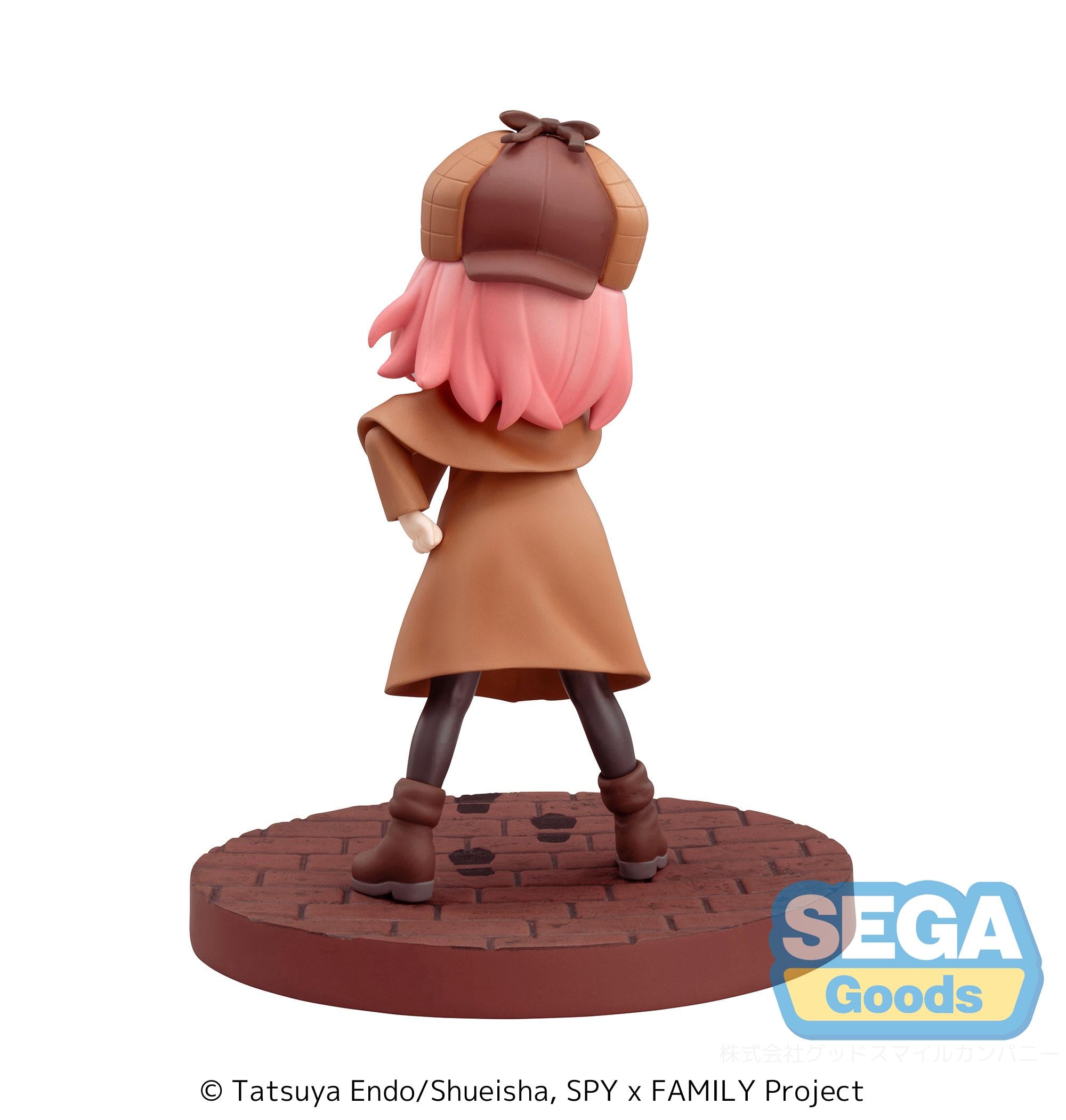 Spy x Family: LUMINASTA FIGURE - Anya Forger Playing Detective (Version 2)