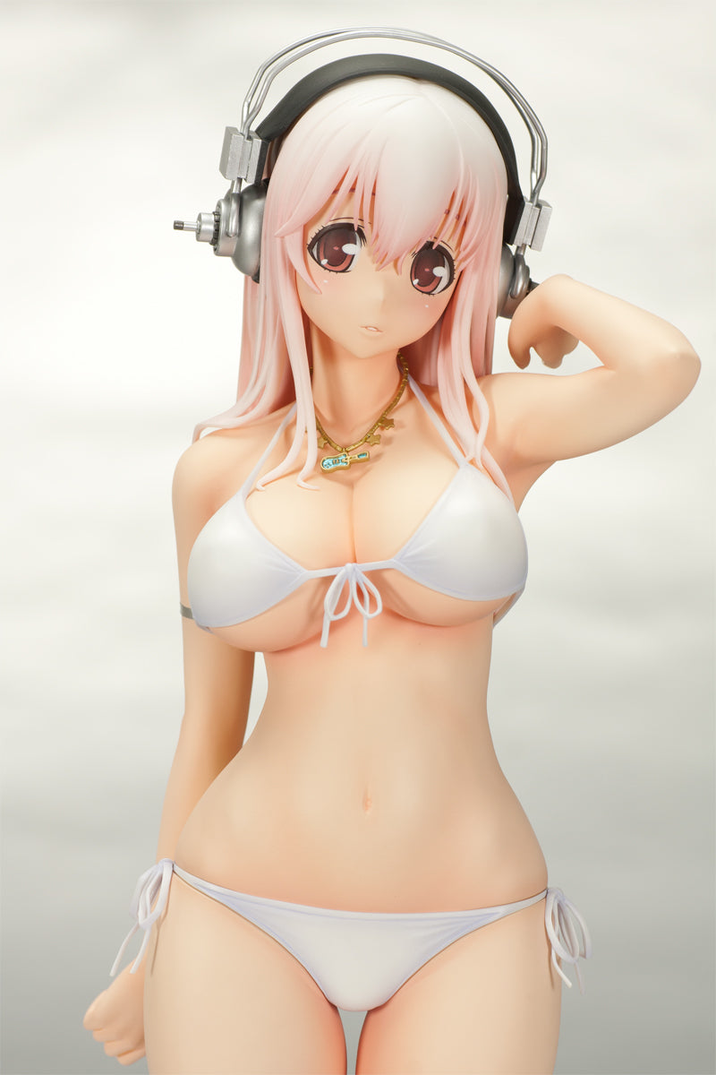 Pre Order - Super Sonico Sonicomi Pkg Version 1/5 Scale