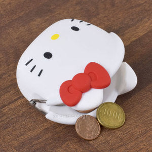 Mimi Pochi HELLO KITTY White Purse