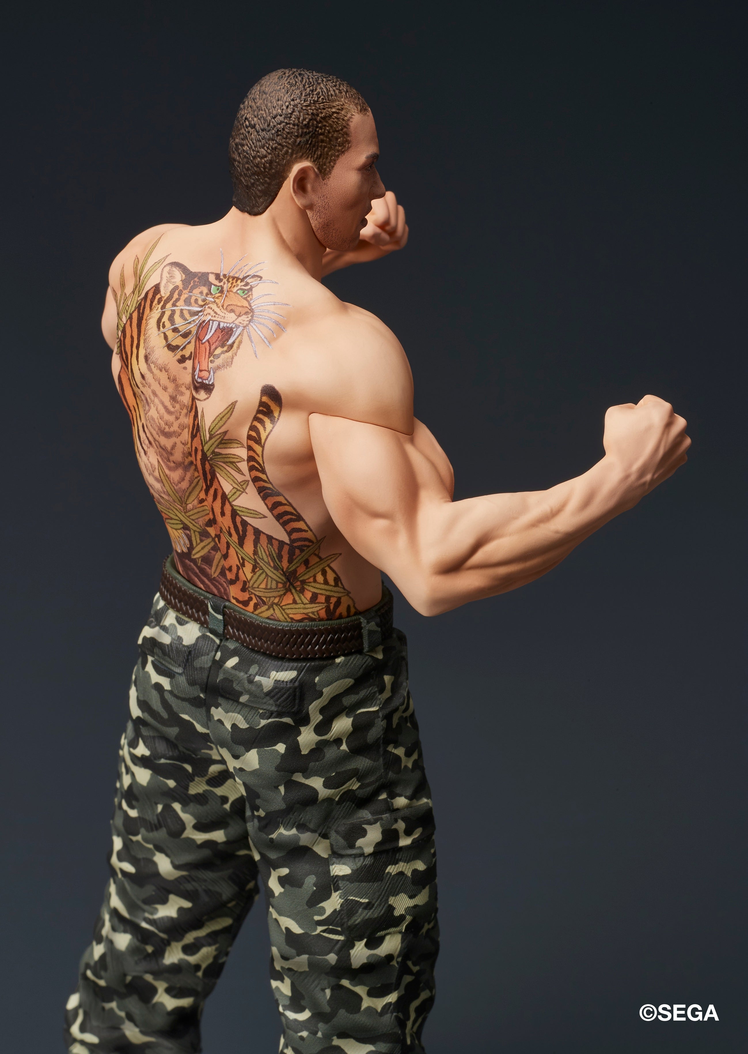 PRE ORDER Yakuza Like a Dragon: DIGSTA - Taiga Saejima (Battle Style)