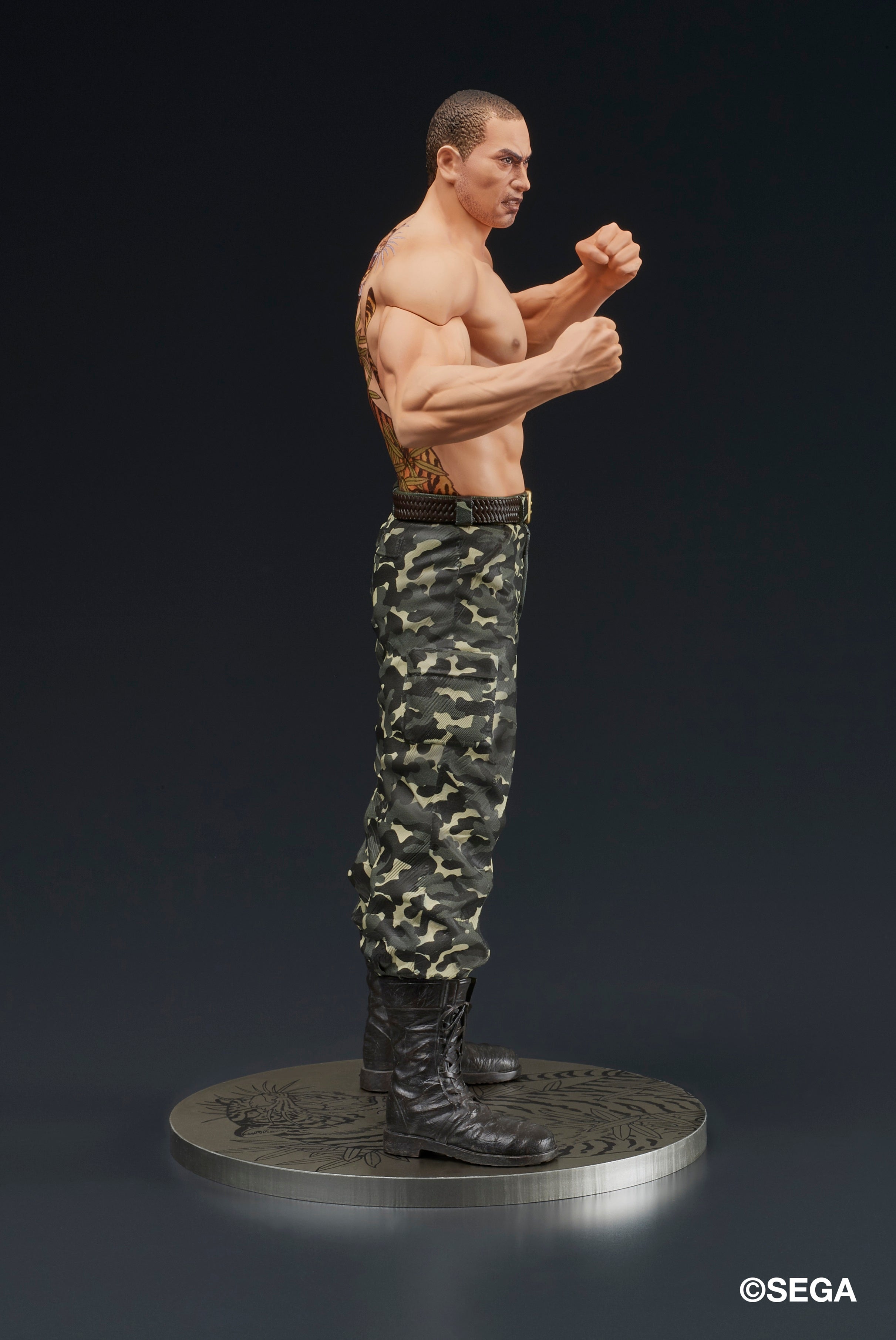 PRE ORDER Yakuza Like a Dragon: DIGSTA - Taiga Saejima (Battle Style)