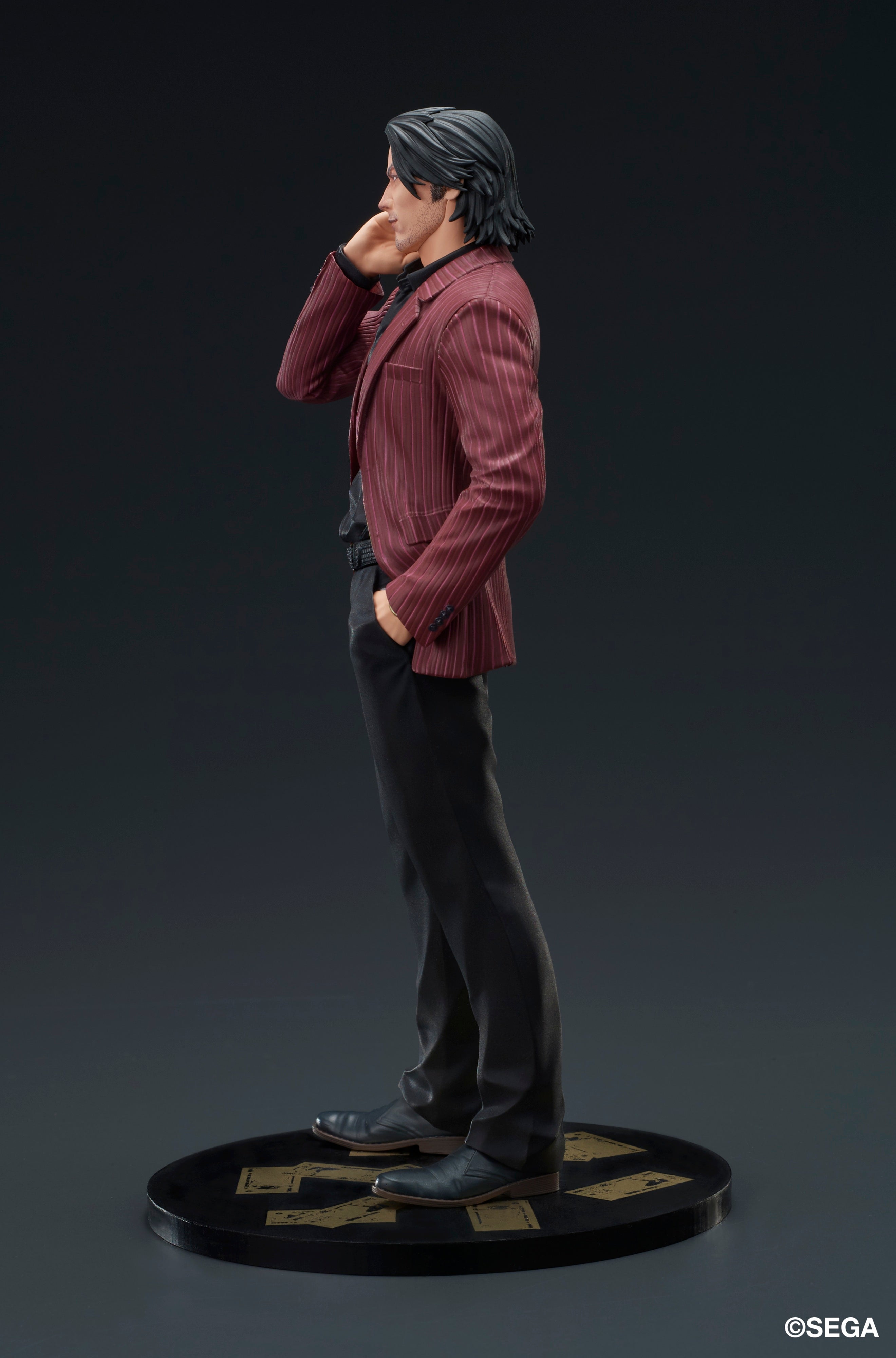 PRE ORDER Yakuza: DIGSTA FIGURE - Shun Akiyama (Like a Dragon Ver)