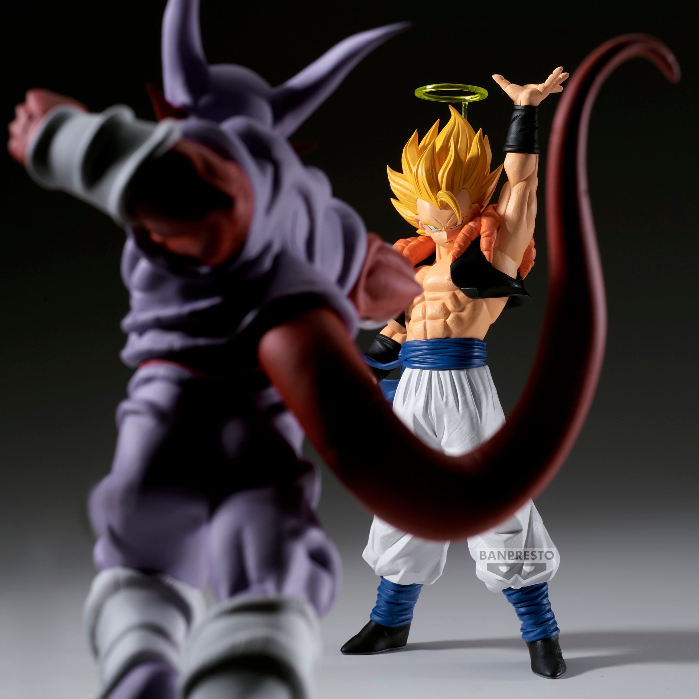 PRE ORDER Dragon Ball Z: MATCH MAKERS FIGURE - Super Saiyan Gogeta (VS Janemba)