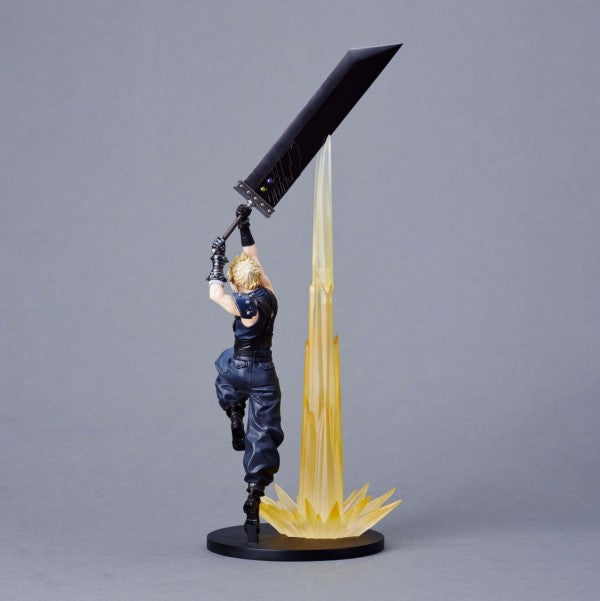 PRE ORDER Final fantasy VII Rebirth: STATUETTE - Cloud Strife