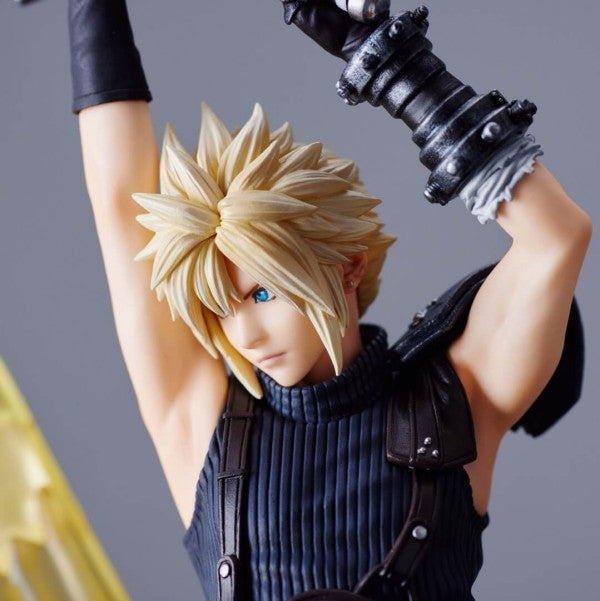 PRE ORDER Final fantasy VII Rebirth: STATUETTE - Cloud Strife