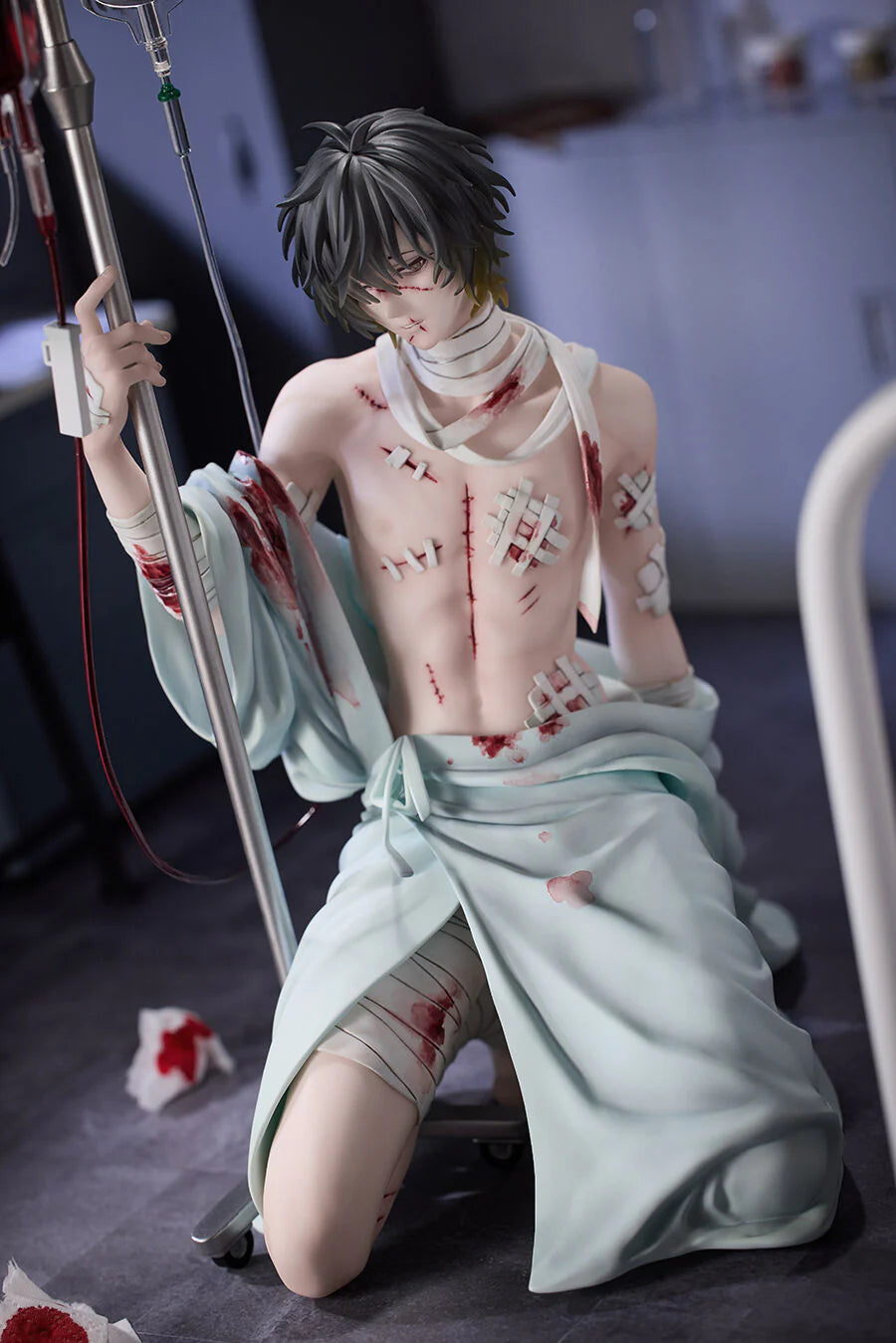 Slow Damage: 1/6 SCALE FIGURE - Towa (Blood Transfusion Ver.)