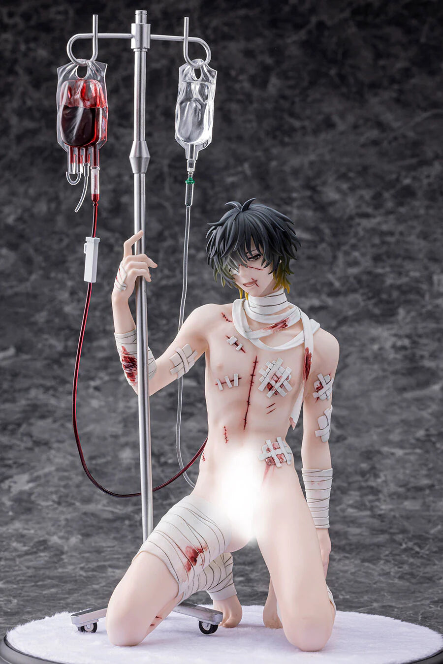 Slow Damage: 1/6 SCALE FIGURE - Towa (Blood Transfusion Ver.)