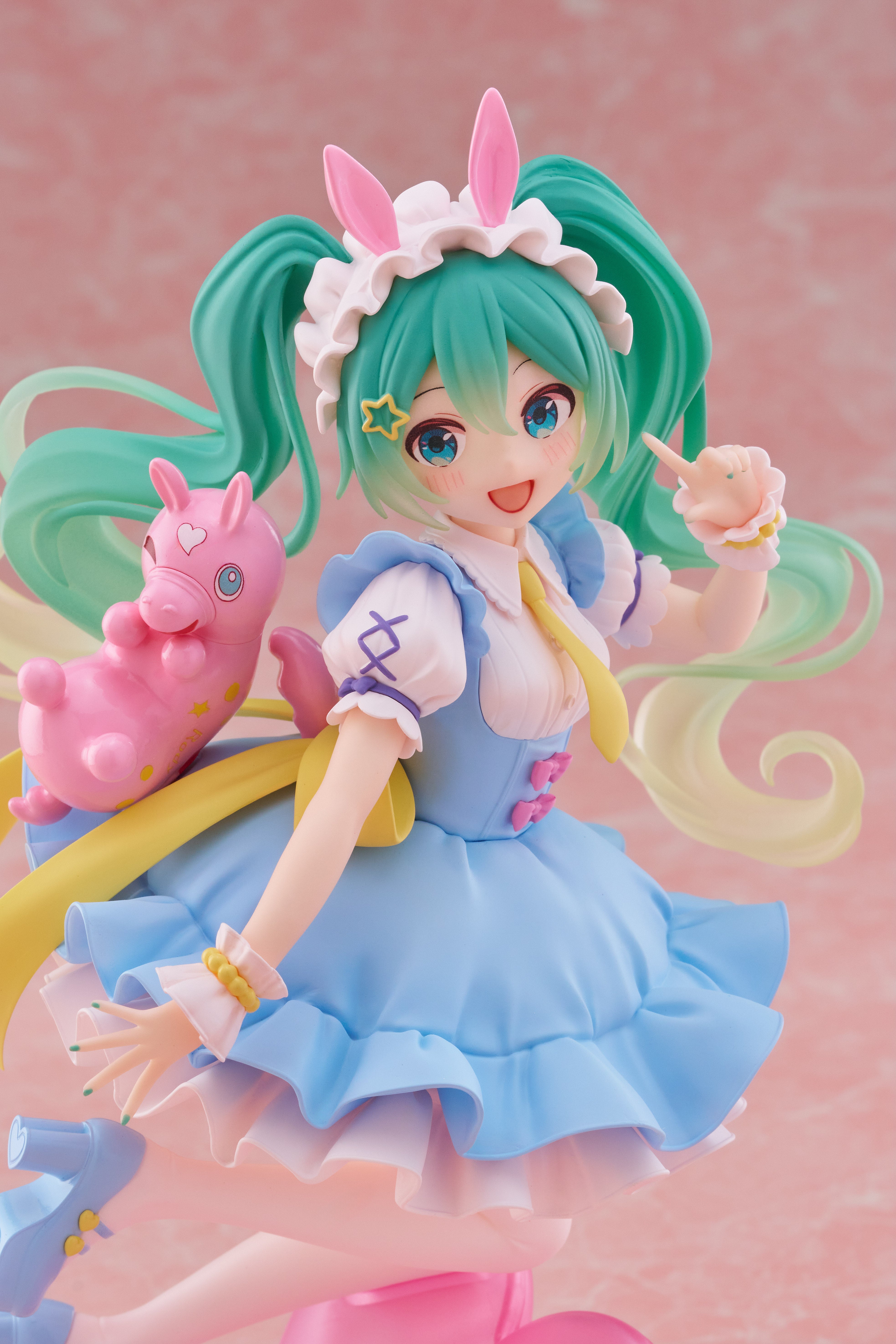PRE ORDER Hatsune Miku: AMP+ FIGURE - Hatsune Miku x Rody (Fairy Tale Version)
