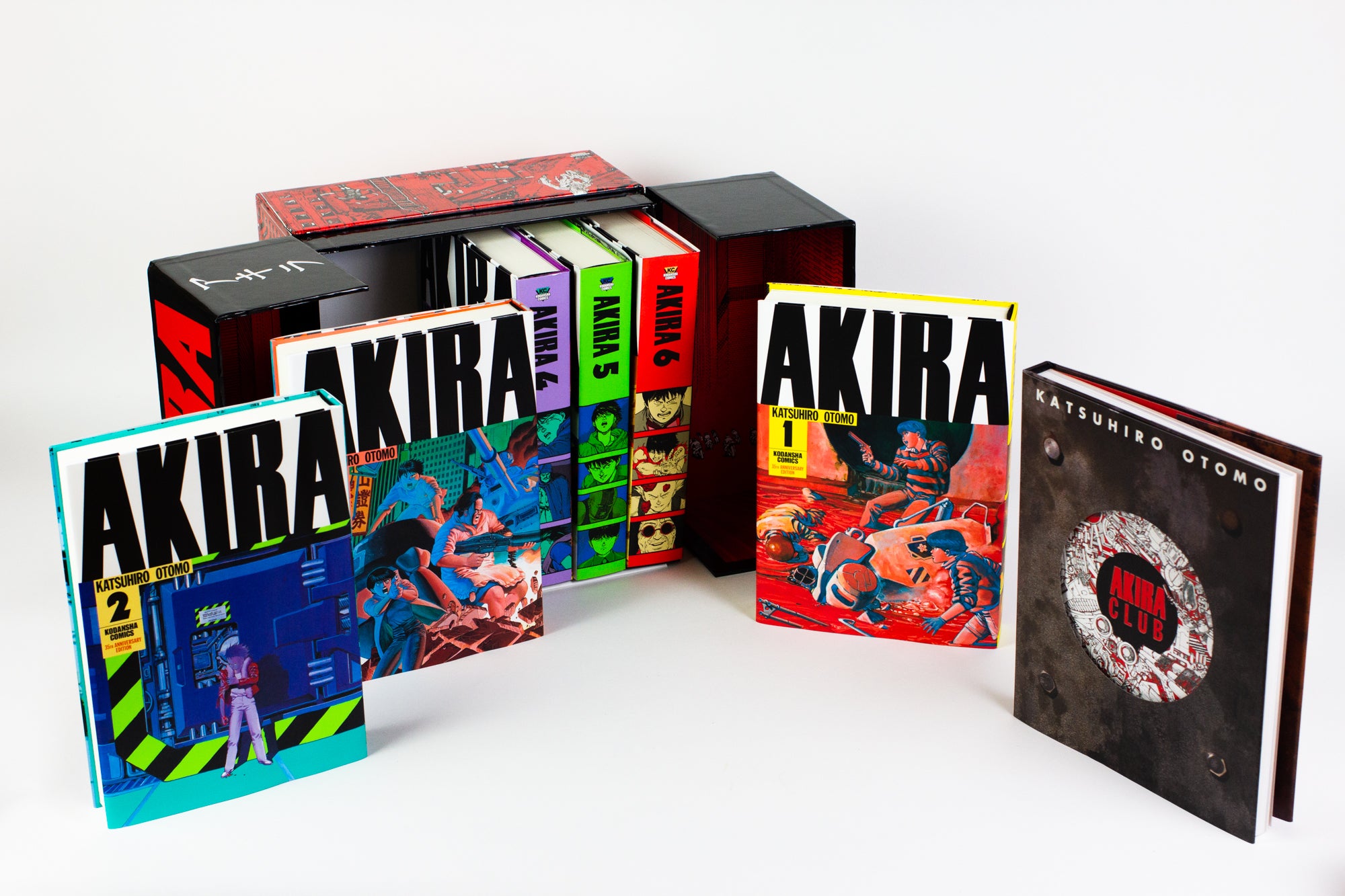 Manga: Akira 35th Anniversary Box Set by Katsuhiro Otomo