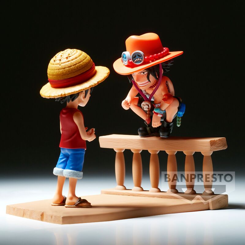 One Piece: WORLD COLLECTIBLE FIGURE LOG STORIES  - Monkey.D.Luffy & Portgas.D.Ace