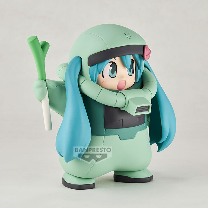 PRE ORDER Hatsune Miku: GUNDAM 45TH ANNIVERSARY COLLAB FIGURE - Miku Zaku
