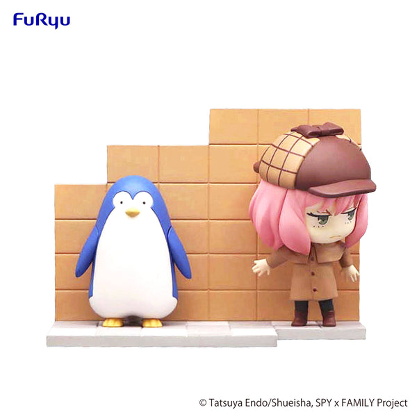 Spy X Family: HOLD FIGURE - Anya & Penguin