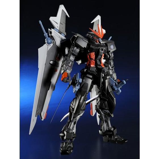 P Bandai MG 1/100 Gundam Astray Noir - Dante Gordigiani