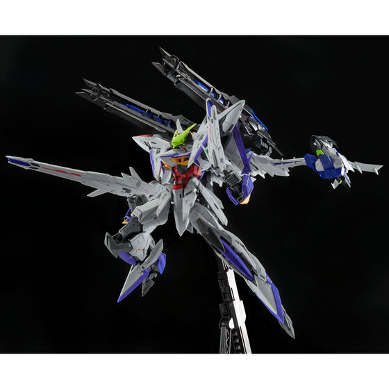 P BANDAI MG 1/100 ECLIPSE GUNDAM + RAIJIN STRIKER