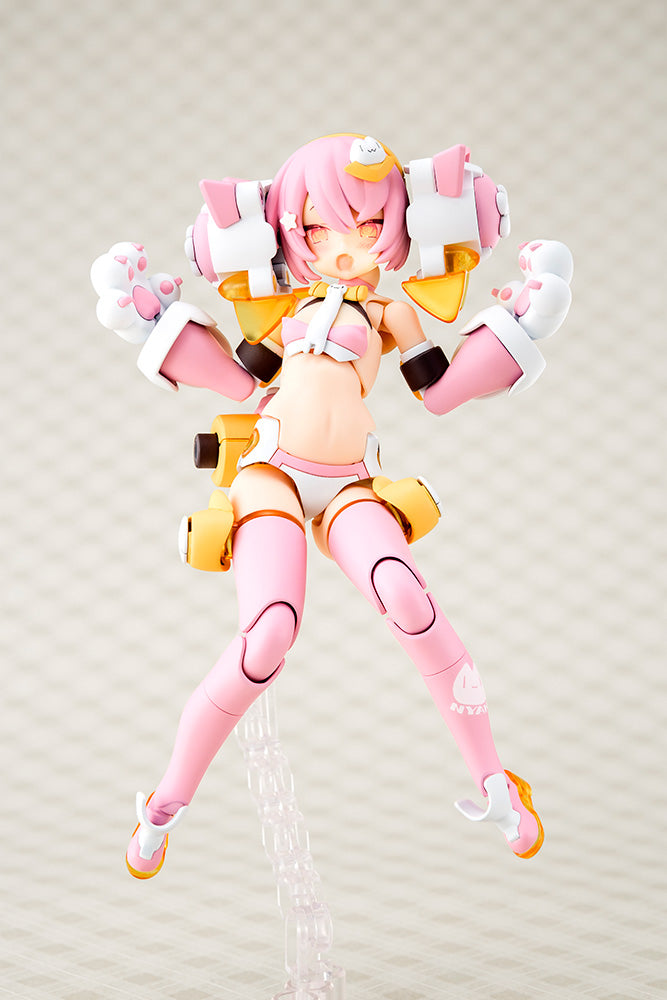 Kotobukiya 1/1 Megami Device Puni Mofu Mao