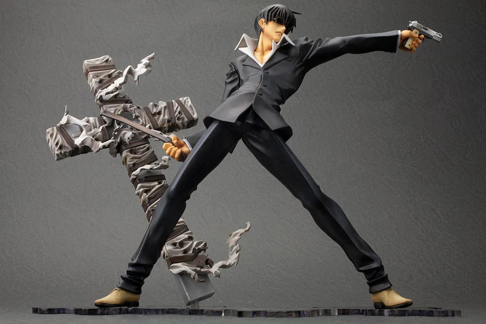 Trigun Badlands Rumble: 1/8 SCALE FIGURE ARTFX-J - Nicholas D. Wolfwood (Renewal Package Ver.)