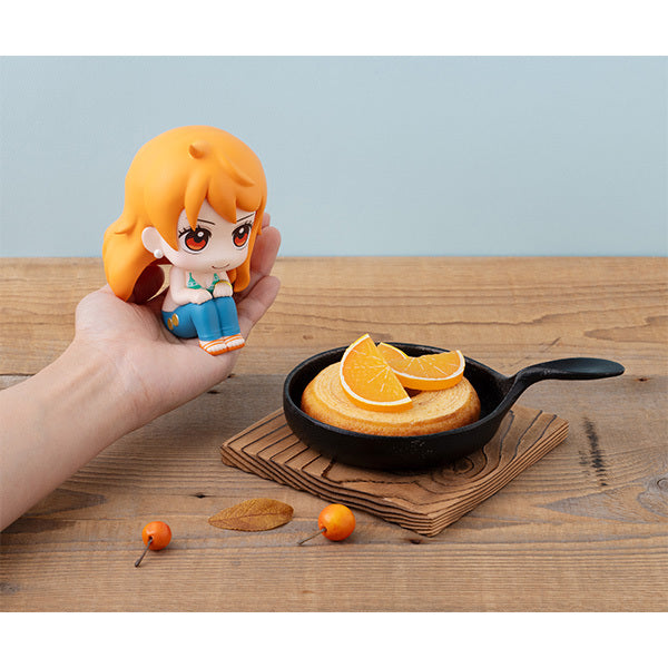 One Piece: LOOKUP FIGURE - Nami