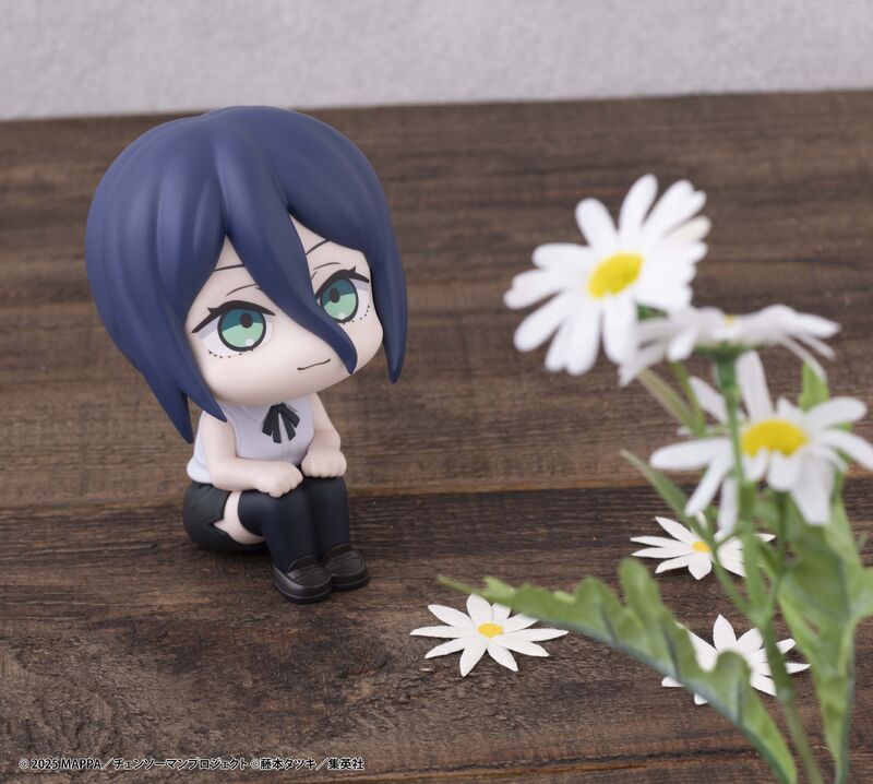 PRE ORDER Chainsaw Man, The Reze Arc: LOOKUP FIGURE - Reze