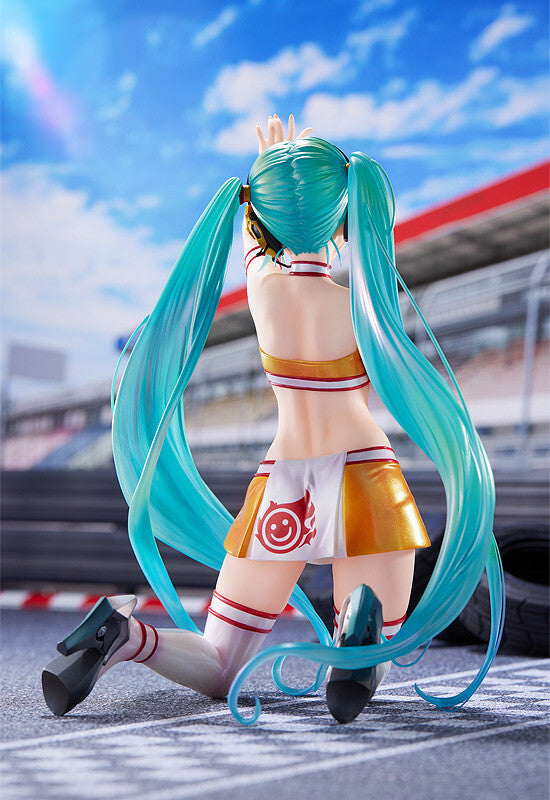 Vocaloid Characters: 1/7 SCALE FIGURE - Hatsune Miku GT Project: Racing Miku 2010 Ver. (Art by Kentaro Yabuki)