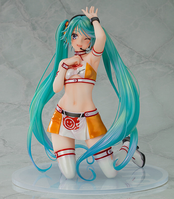 Vocaloid Characters: 1/7 SCALE FIGURE - Hatsune Miku GT Project: Racing Miku 2010 Ver. (Art by Kentaro Yabuki)