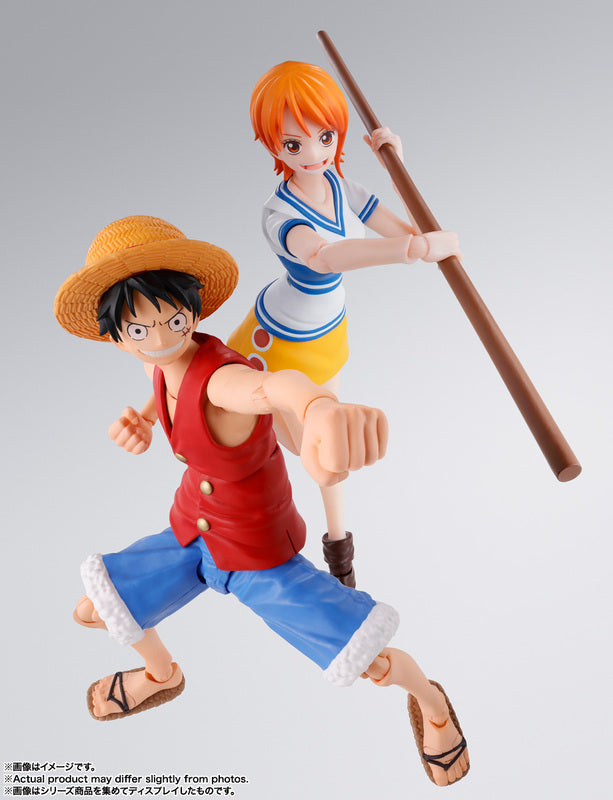 One Piece: S.H.FIGUARTS - Monkey.D.Luffy (Romance Dawn)