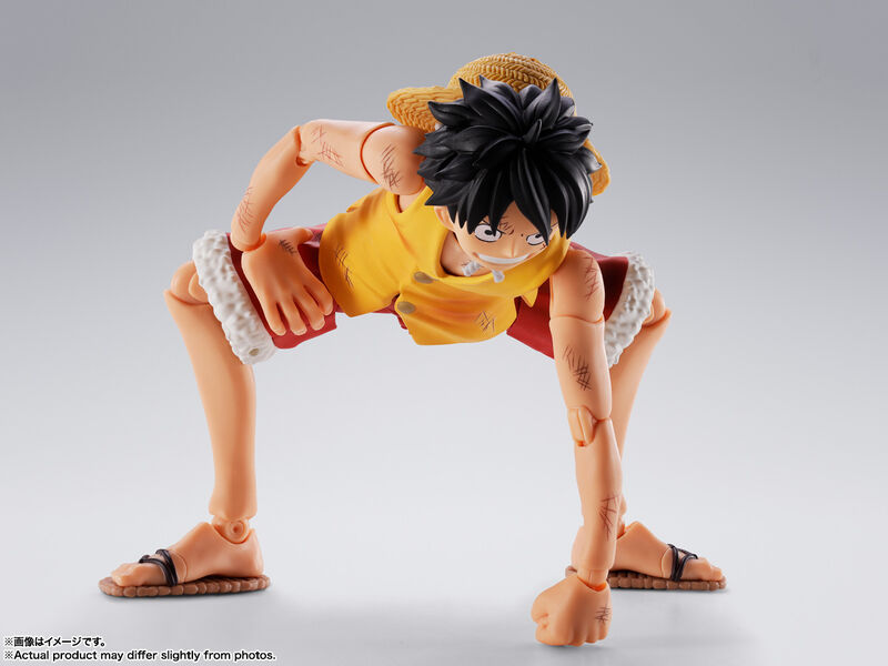 PRE ORDER One Piece: S.H.FIGUARTS - Monkey D Luffy (Summit War Of Marineford)