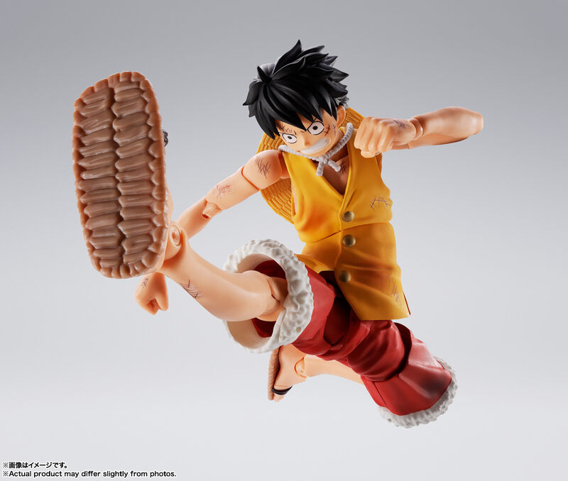 PRE ORDER One Piece: S.H.FIGUARTS - Monkey D Luffy (Summit War Of Marineford)