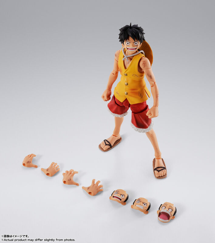 PRE ORDER One Piece: S.H.FIGUARTS - Monkey D Luffy (Summit War Of Marineford)