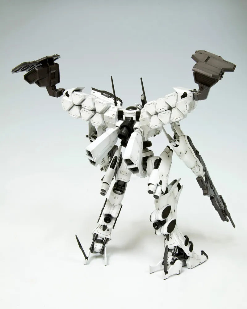 Armored Core 4 – 1/72 Lineark White-Glint