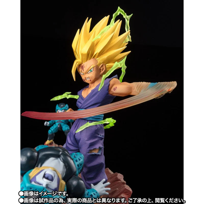 Dragon Ball: FIGUARTSZERO EXTRA BATTLE - Super Saiyan 2 Son Gohan Anger Exploding Into Power!!