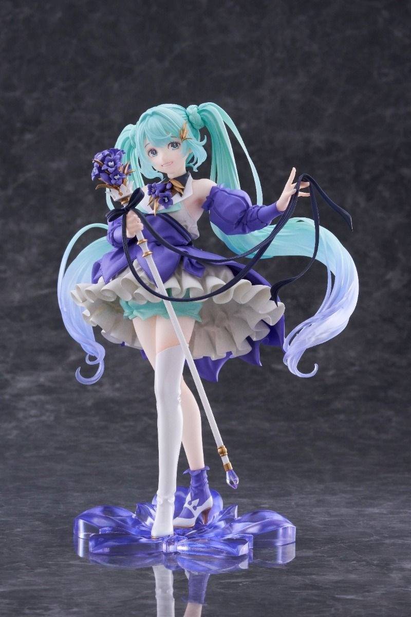 Hatsune Miku Birthday 2024 AMP+ Figure (Flower ver)