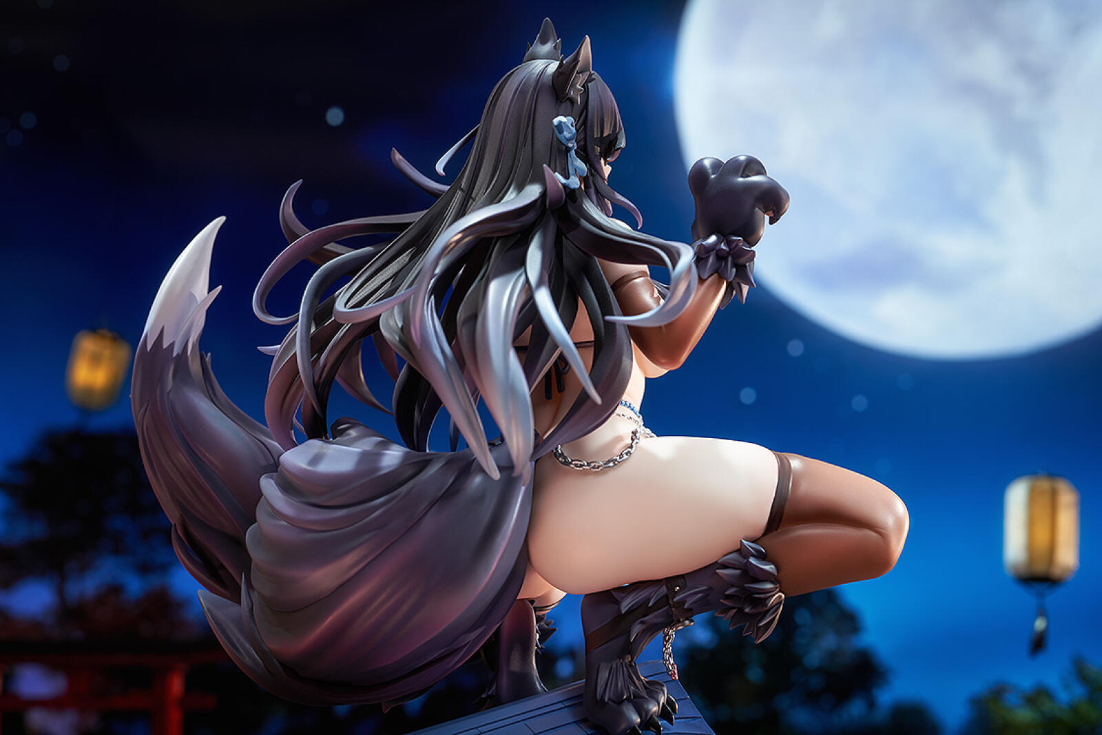 PRE ORDER Azur Lane: 1/7 SCALE FIGURE - Atago (Full Moon's Feral Wolf Version)
