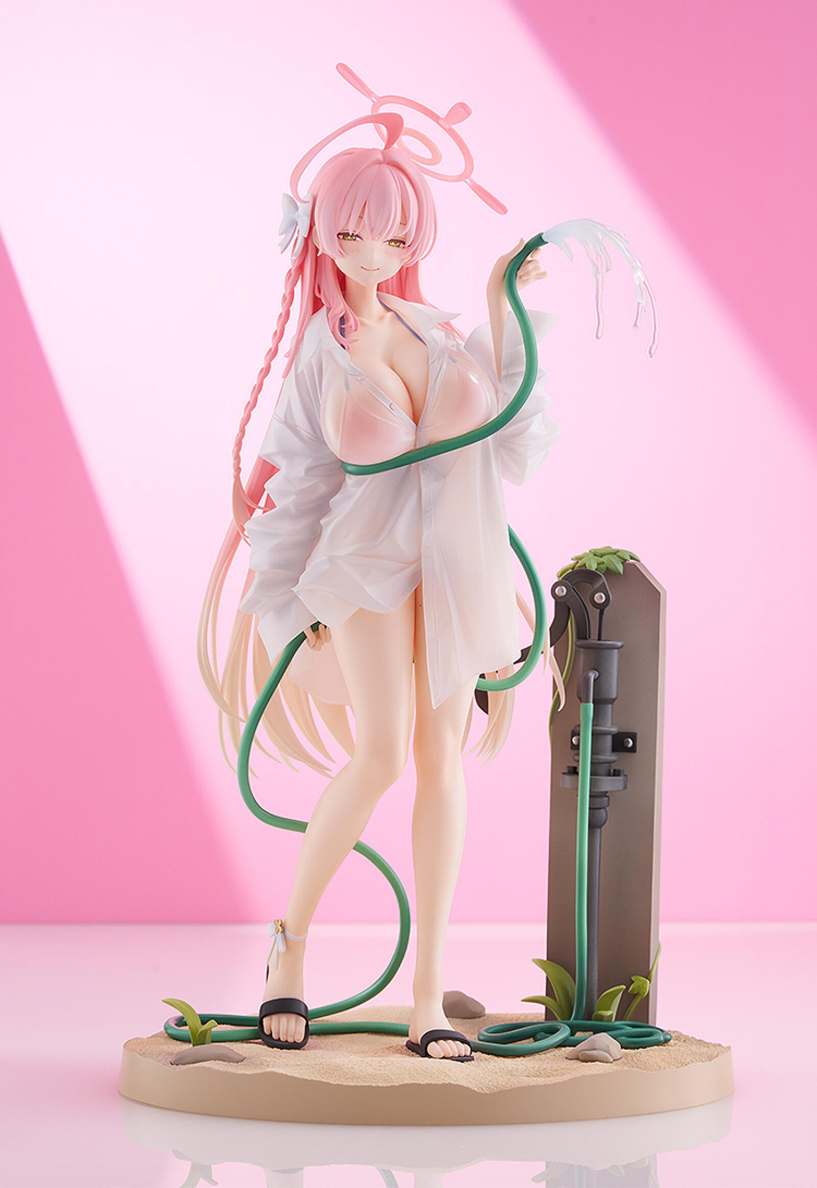 PRE ORDER Blue Archive: 1/7 SCALE FIGURE - Hanako (Swimsuit Ver)