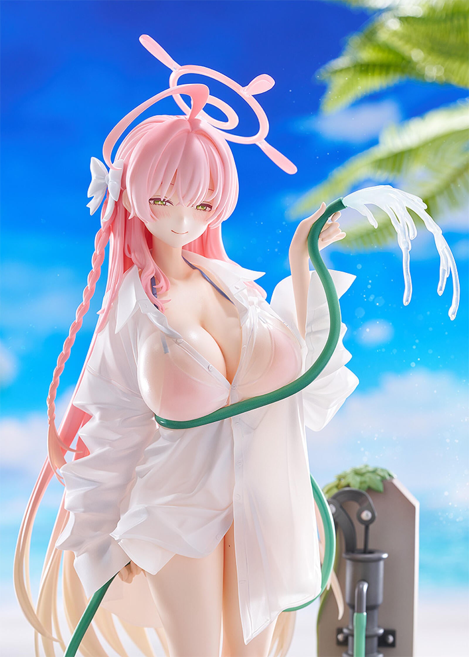 PRE ORDER Blue Archive: 1/7 SCALE FIGURE - Hanako (Swimsuit Ver)