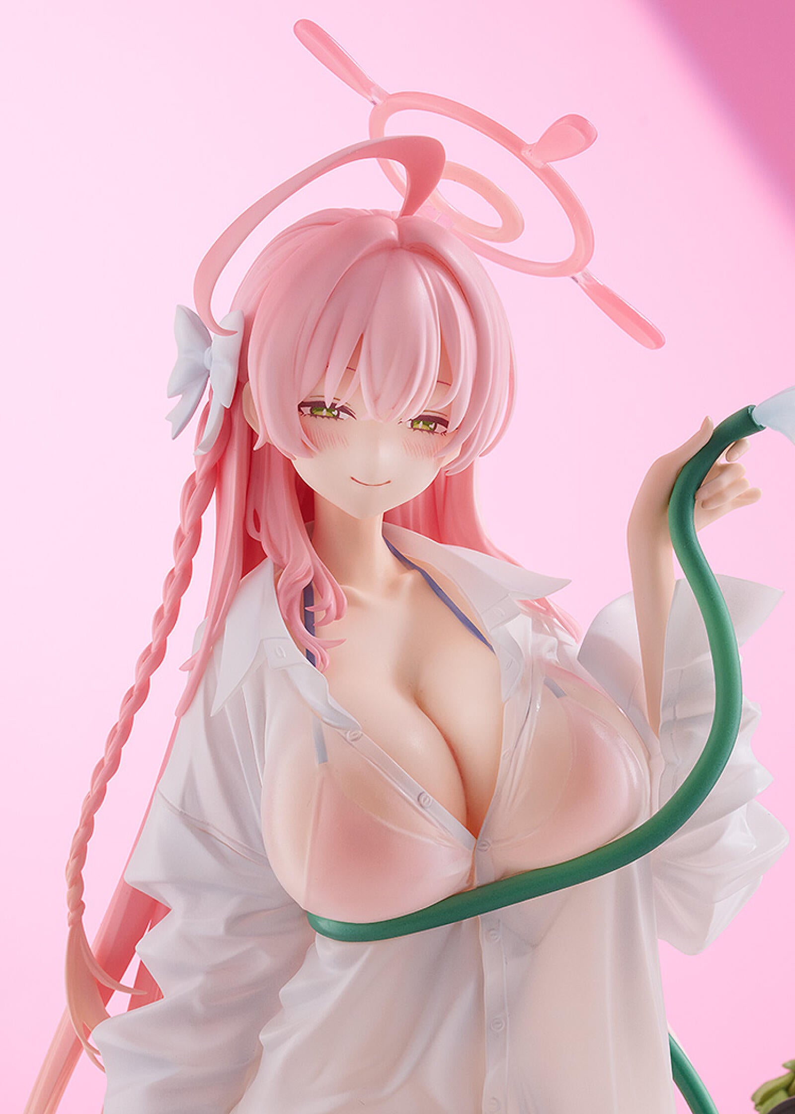 PRE ORDER Blue Archive: 1/7 SCALE FIGURE - Hanako (Swimsuit Ver)