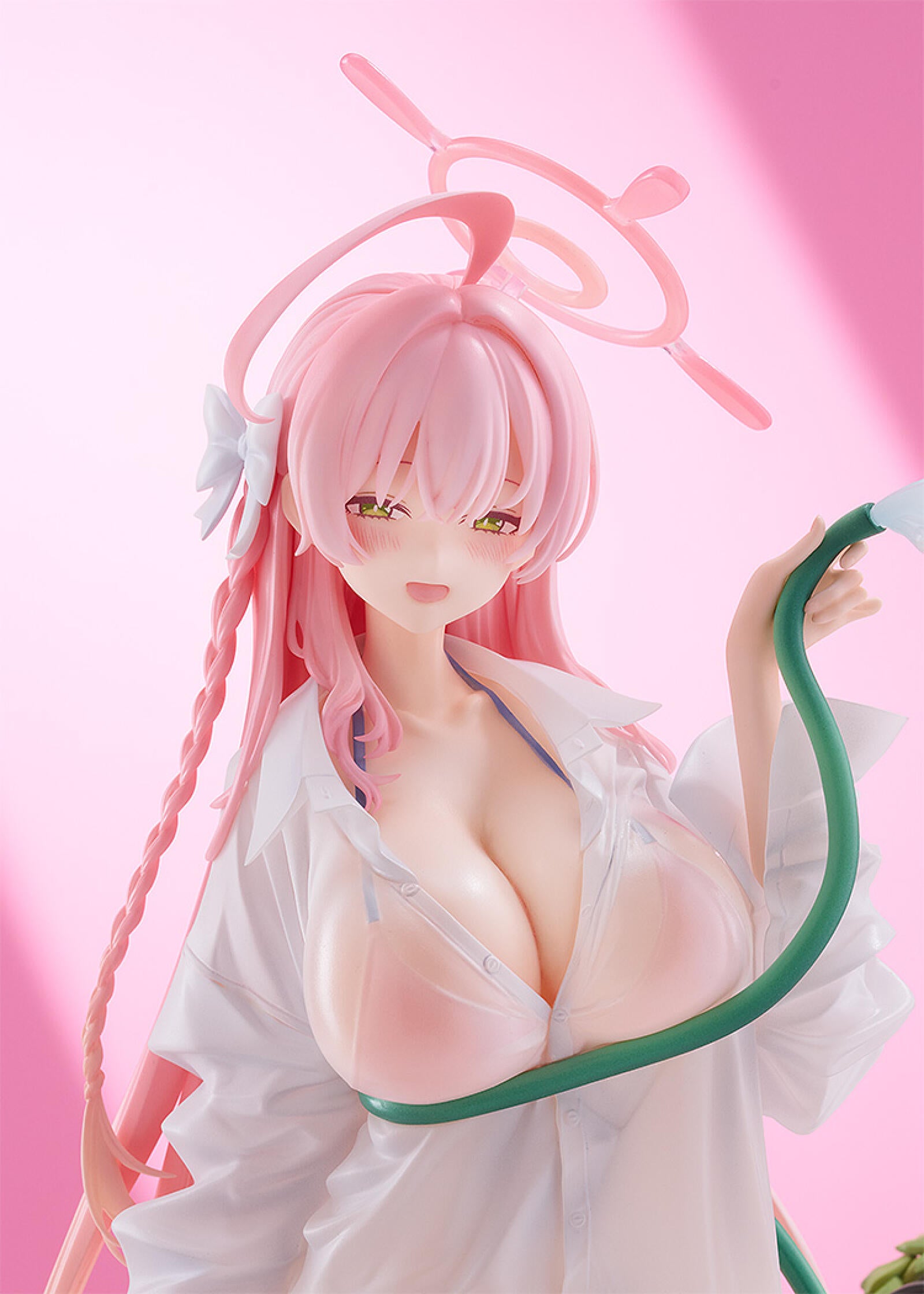 PRE ORDER Blue Archive: 1/7 SCALE FIGURE - Hanako (Swimsuit Ver)