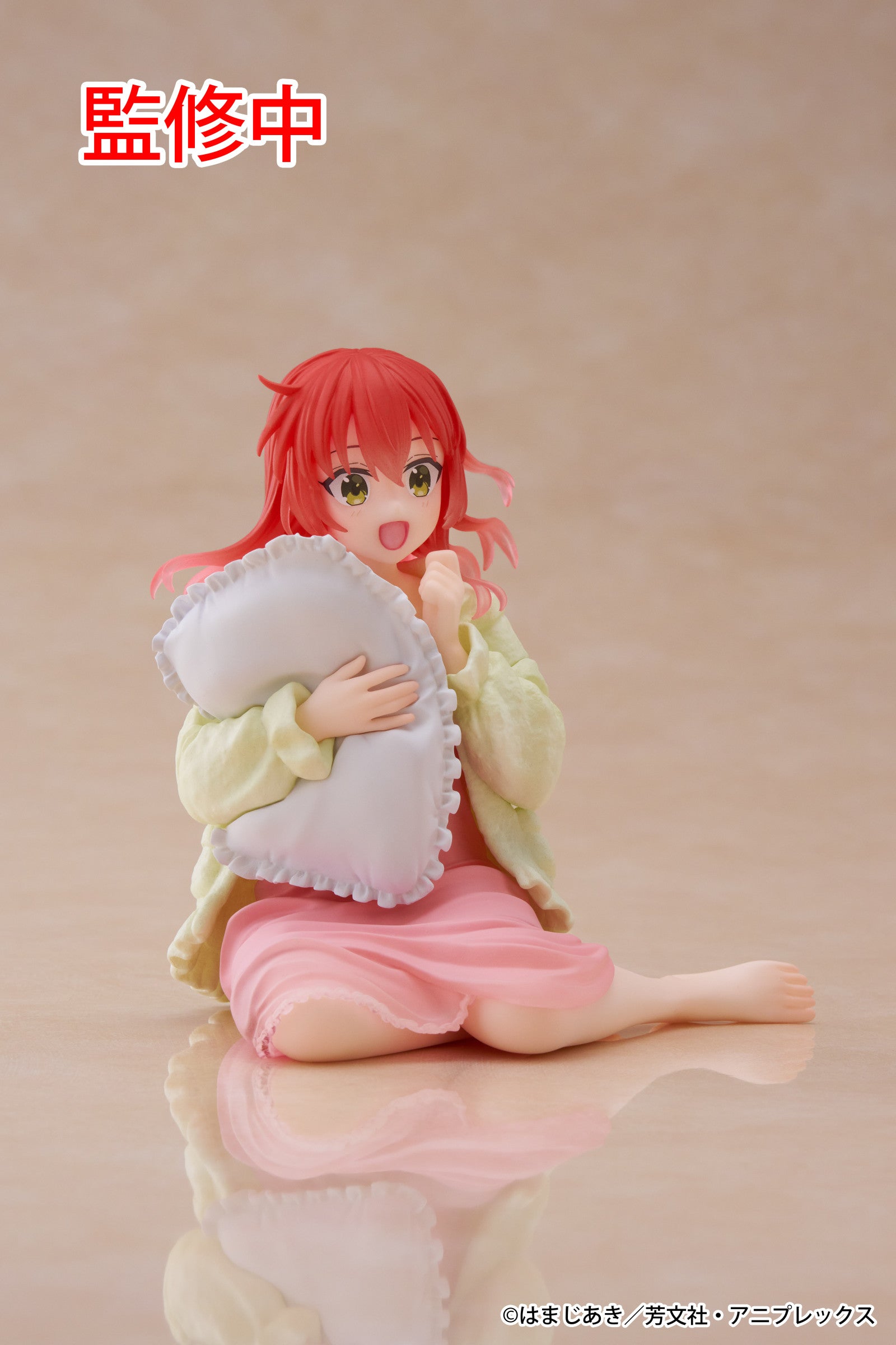 PRE ORDER Bocchi the Rock! DESKTOP CUTE FIGURE - Ikuyo Kita (Room Wear Version)