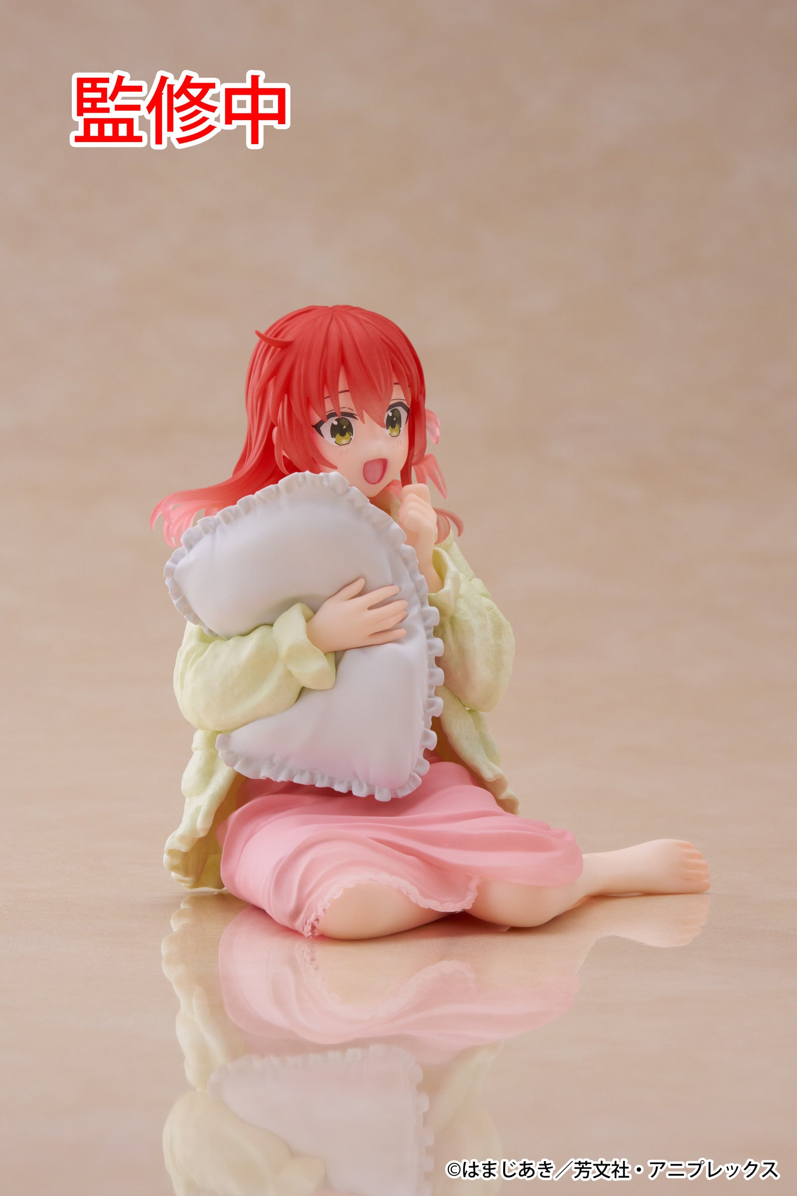 PRE ORDER Bocchi the Rock! DESKTOP CUTE FIGURE - Ikuyo Kita (Room Wear Version)