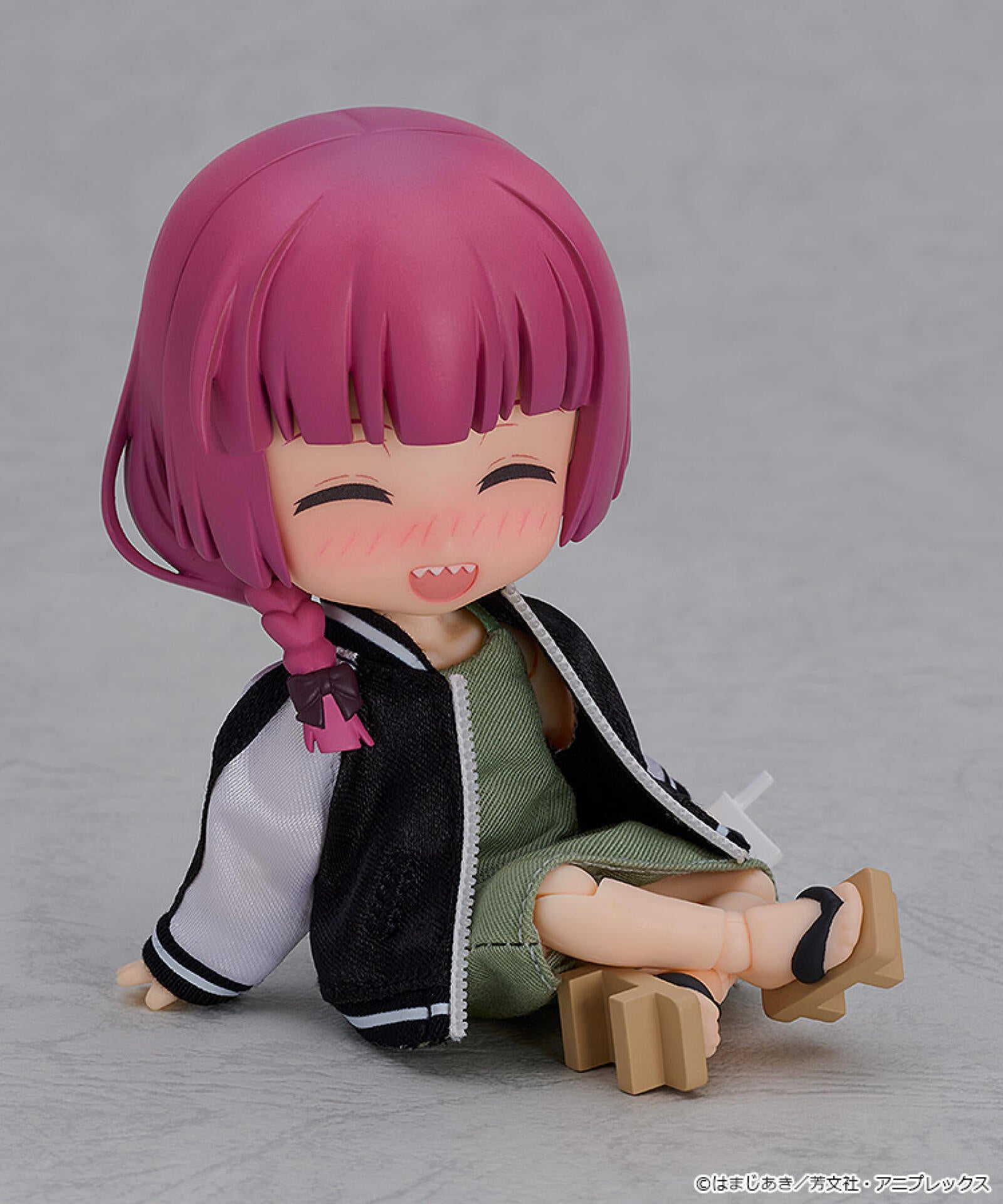 PRE ORDER Bocchi the Rock! NENDORID DOLL - Kikuri Hiroi
