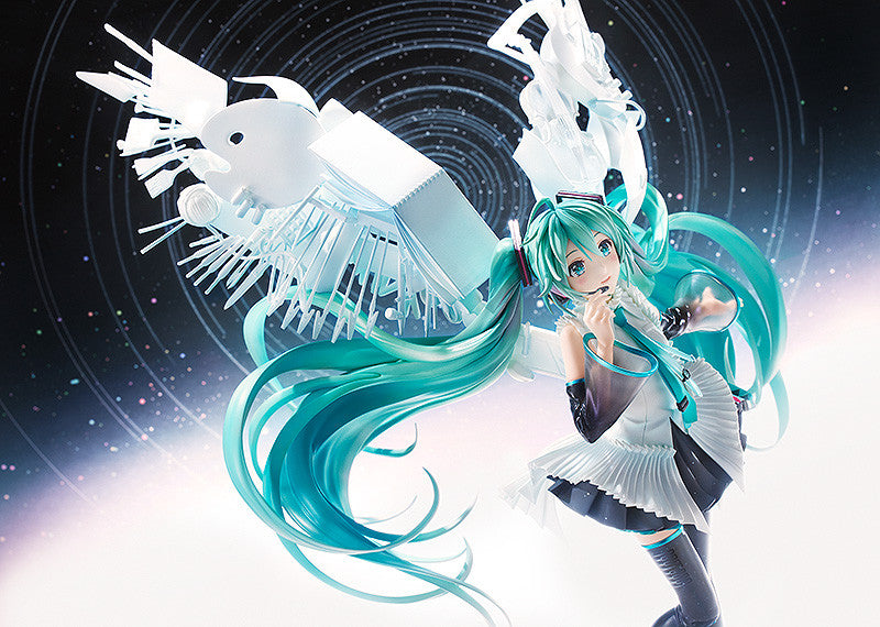 PRE ORDER Hatsune Miku: 1/7 SCALE FIGURE - Happy 16th Birthday Version